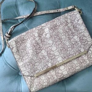Brahmin Tablet Flap - Gray Fairview - Gorgeous!